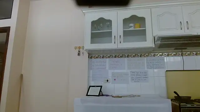 Sara Brandon online show from 09/23/25, 09:40