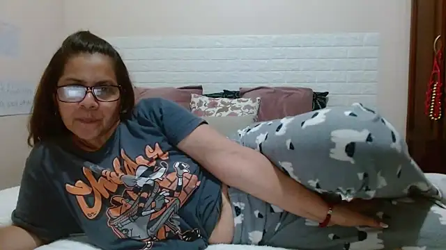 Sara Brandon online show from 09/25/25, 02:59