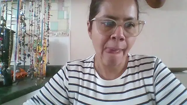 Sara Brandon online show from 03/01/26, 02:30