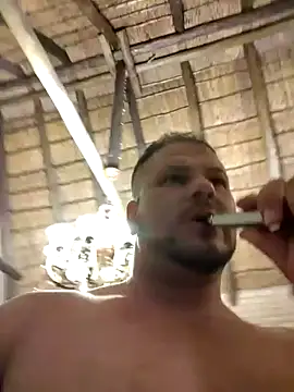 Snapshot of horsecockx chatting on 04/02/26, 09:23 horsecockx online show from 04/02/26, 09:23