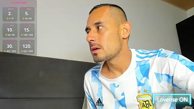 jhonyalzate2 online show from 02/11/26, 04:39