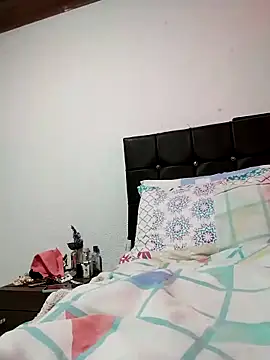 Vicky Rosse online show from 02/11/26, 08:36