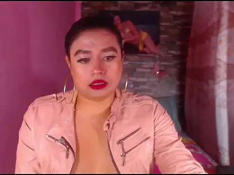 katrinawillff online show from 10/24/25, 05:04