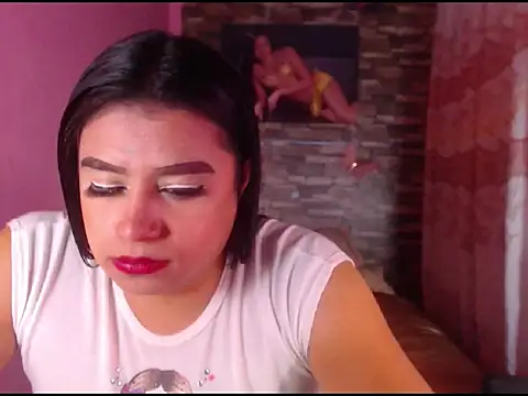 katrinawillff online show from 11/15/25, 05:27