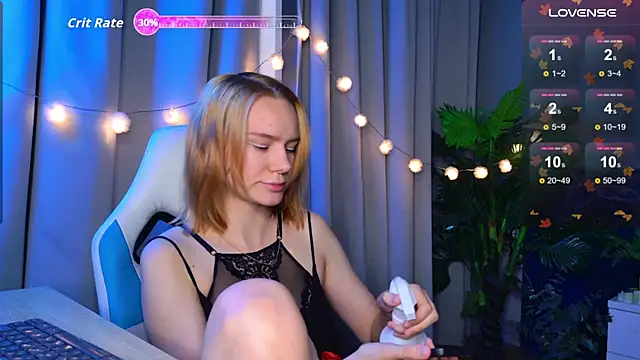 Ramona    online show from 11/10/25, 06:23