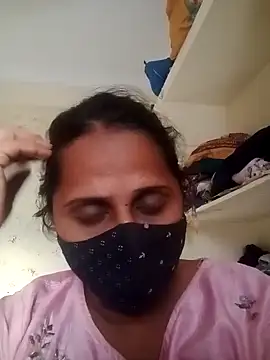 Indiantina online show from 09/20/25, 12:28