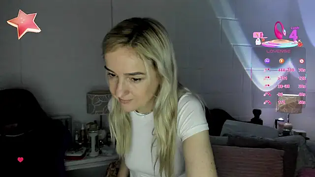 1Sweetnina online show from 11/11/25, 09:04