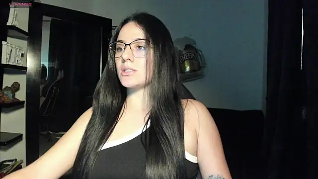 Snapshot of NoahWilliams_ chatting on 01/13/26, 07:19 NoahWilliams online show from 01/13/26, 07:19