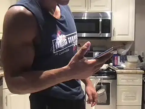 BigGuyMuscle online show from 03/13/25, 10:21