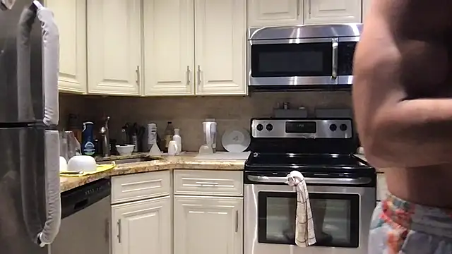 BigGuyMuscle online show from 02/24/26, 07:56