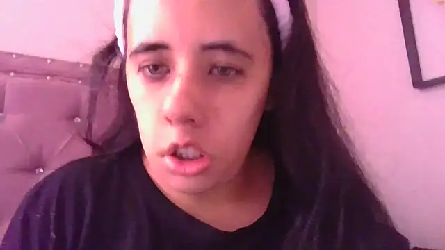 annarose19 online show from 09/13/25, 05:46