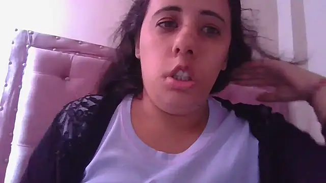 annarose19 online show from 11/11/25, 07:47