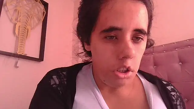 annarose19 online show from 04/11/26, 07:18