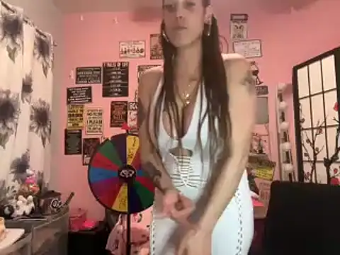 latinacubana online show from 01/13/25, 03:45