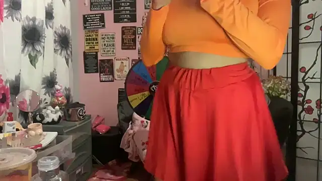 latinacubana online show from 02/02/25, 03:10