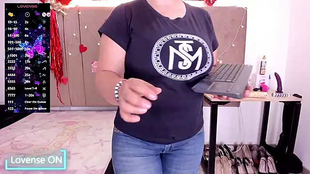 Zaly mature online show from 10/24/25, 02:30