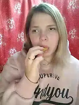 Zuli Kiska online show from 12/19/24, 09:38