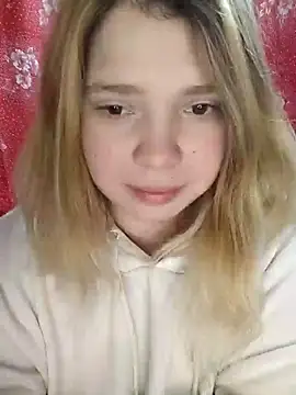 Zuli Kiska online show from 01/24/25, 12:42