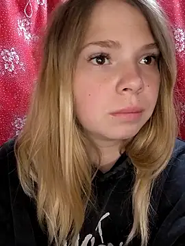 Zuli Kiska online show from 09/17/25, 11:45