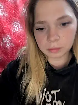 Zuli Kiska online show from 09/25/25, 11:14