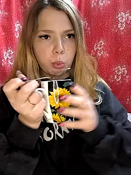 Zuli Kiska online show from 12/01/25, 08:14