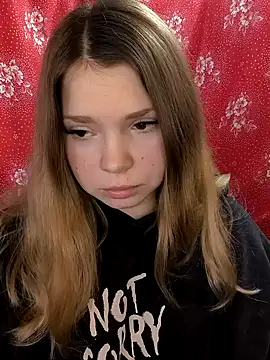 Zuli Kiska online show from 02/24/26, 11:41