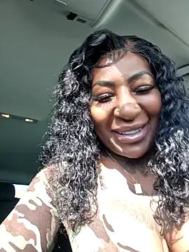 Snapshot of JosyBlack chatting on 02/11/25, 10:37 JosyBlack online show from 02/11/25, 10:37