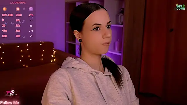 ItsAlisia online show from 04/04/26, 06:00