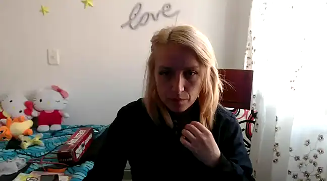 kittykalor09 online show from 12/03/24, 02:49