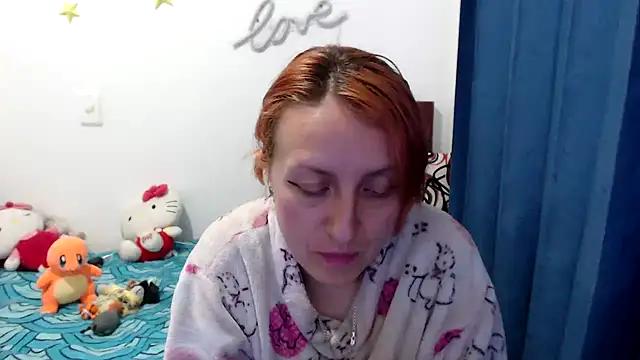 kittykalor09 online show from 01/12/25, 10:54