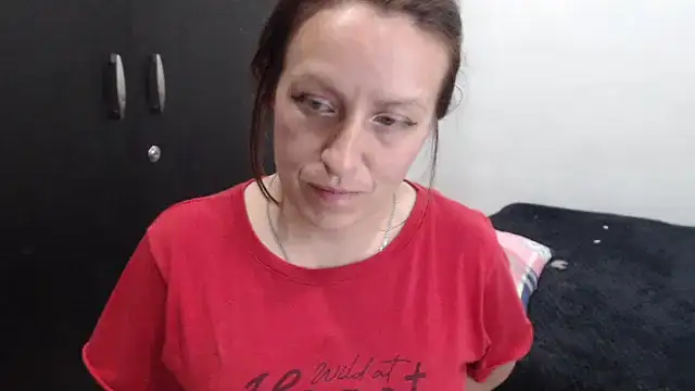 kittykalor09 online show from 04/07/26, 04:13