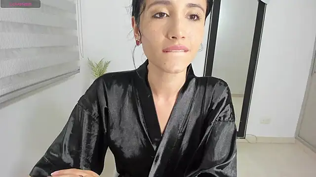  arianna hot22 online show from 02/11/26, 01:21