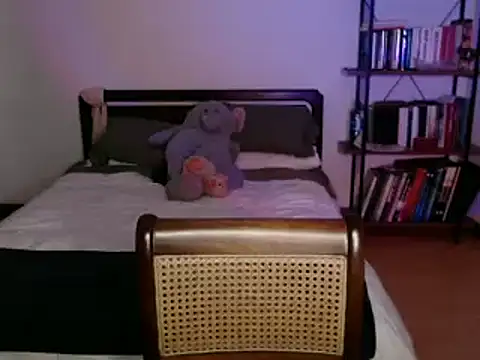 babyluna 8 8 online show from 12/12/24, 03:10