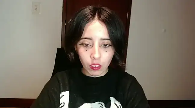 babyluna 8 8 online show from 02/14/25, 02:39