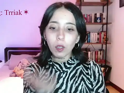 babyluna 8 8 online show from 04/10/26, 10:14