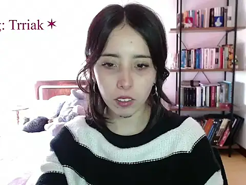 babyluna 8 8 online show from 04/12/26, 09:20