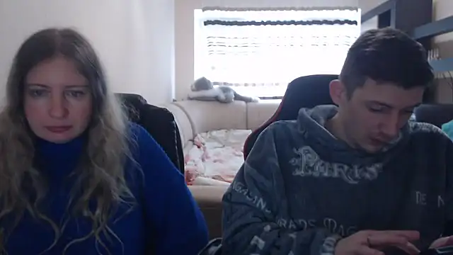 PeterAndJen online show from 03/16/25, 10:00