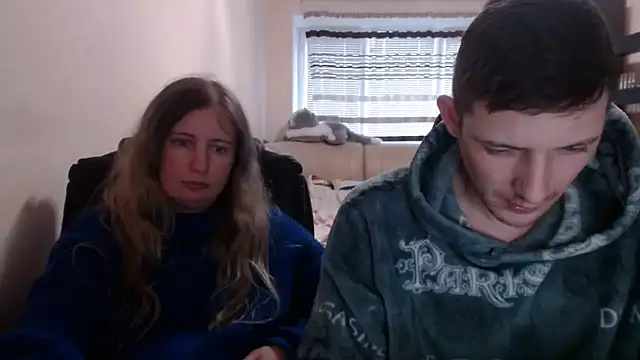 PeterAndJen online show from 03/19/25, 03:29