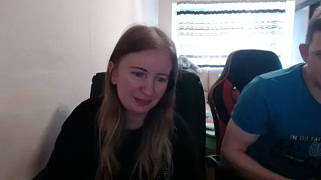 PeterAndJen online show from 09/09/25, 05:07