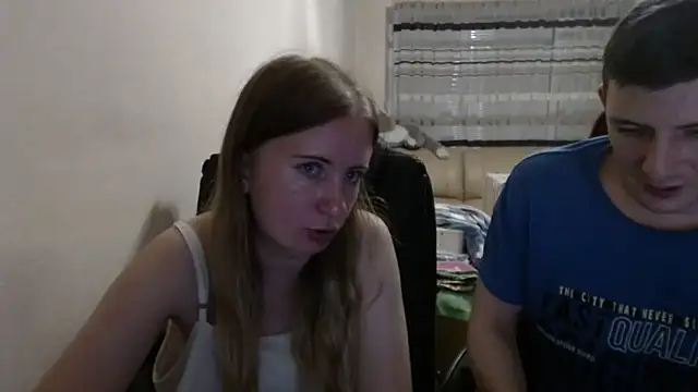 PeterAndJen online show from 09/09/25, 05:23