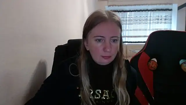 PeterAndJen online show from 09/30/25, 07:46