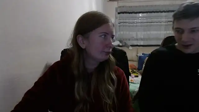 PeterAndJen online show from 11/16/25, 06:46