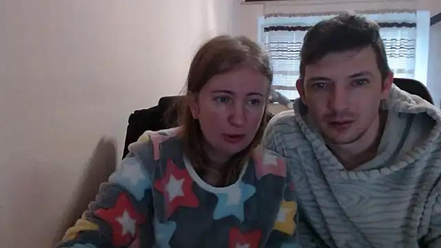 PeterAndJen online show from 11/23/25, 07:08