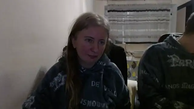 PeterAndJen online show from 02/11/26, 08:36