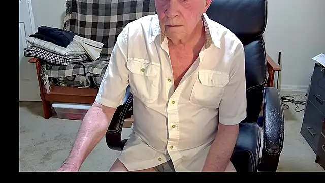 Snapshot of jimmy_d47 chatting on 03/04/25, 02:17 jimmy d47 online show from 03/04/25, 02:17