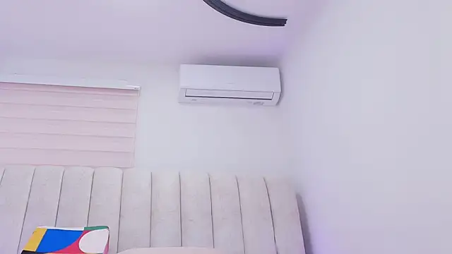 timkerbell  online show from 12/05/25, 07:43