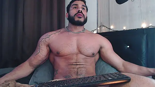 Snapshot of Artemis_Kazttman chatting on 12/26/24, 10:52 Artemis Kazttman online show from 12/26/24, 10:52