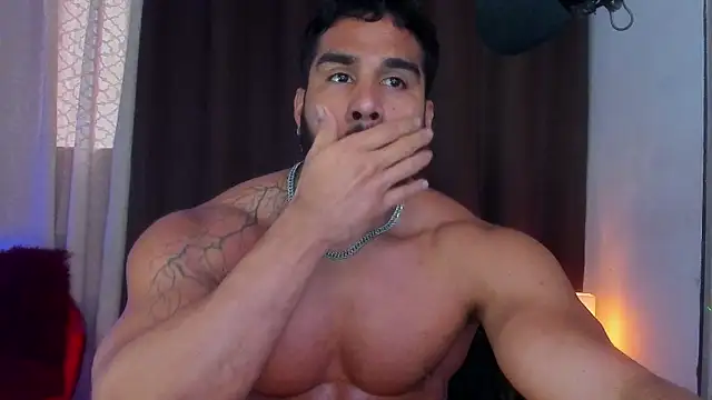 Snapshot of Artemis_Kazttman chatting on 01/28/25, 01:05 Artemis Kazttman online show from 01/28/25, 01:05