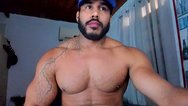 Snapshot of Artemis_Kazttman chatting on 11/07/25, 03:56 Artemis Kazttman online show from 11/07/25, 03:56