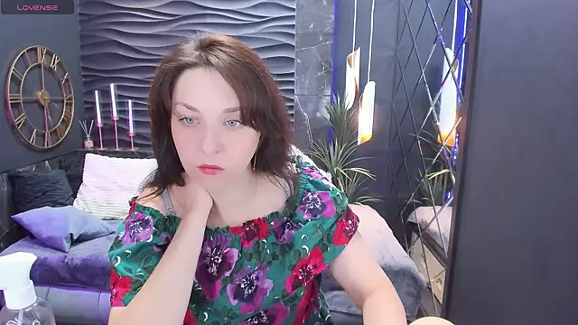 Snapshot of MargaretFatal chatting on 07/18/26, 05:33 MargaretFatal online show from 07/18/26, 05:33